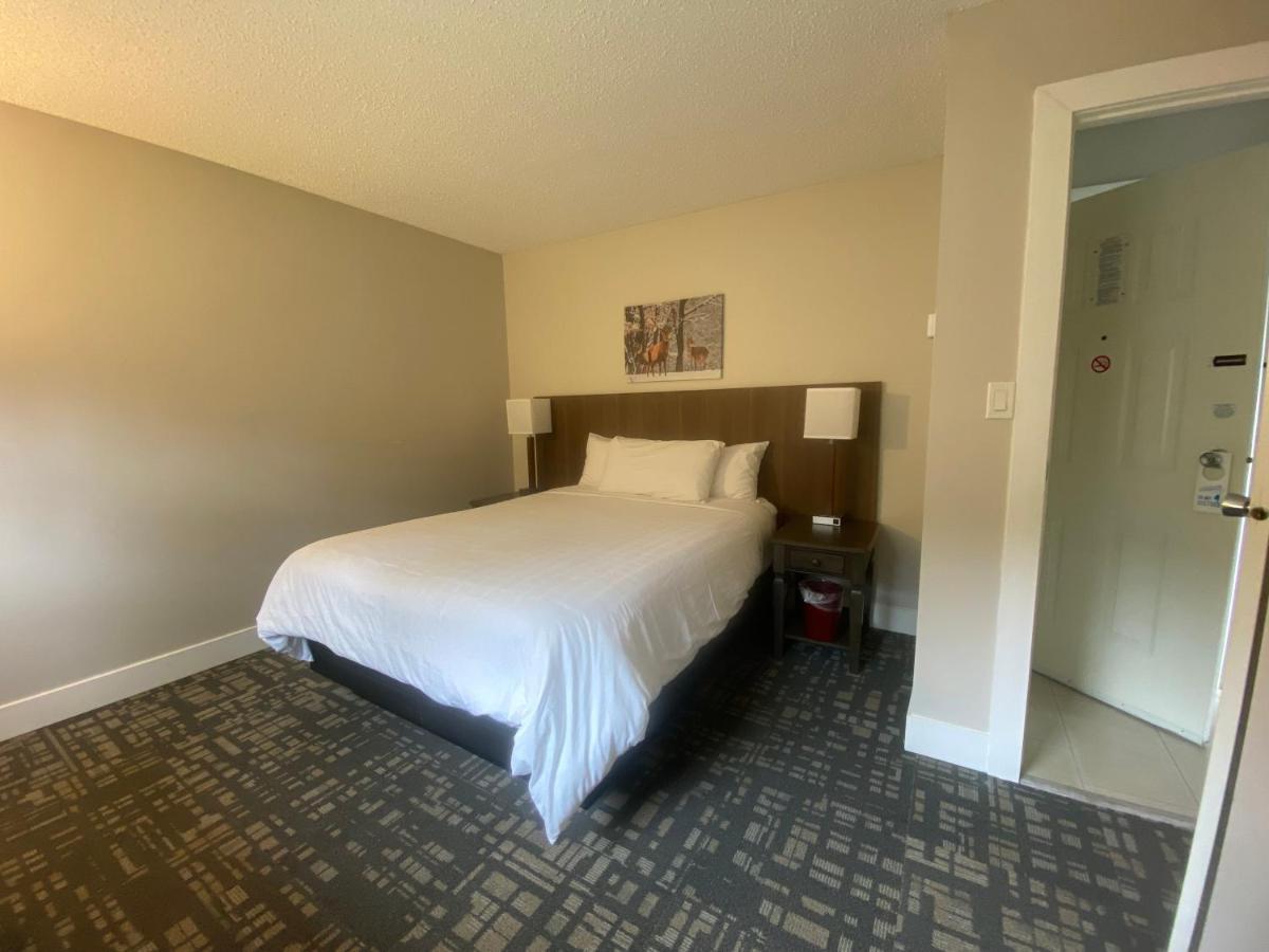 High Point Resort Quathiaski Cove Экстерьер фото