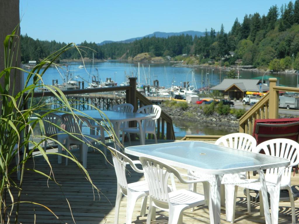High Point Resort Quathiaski Cove Экстерьер фото