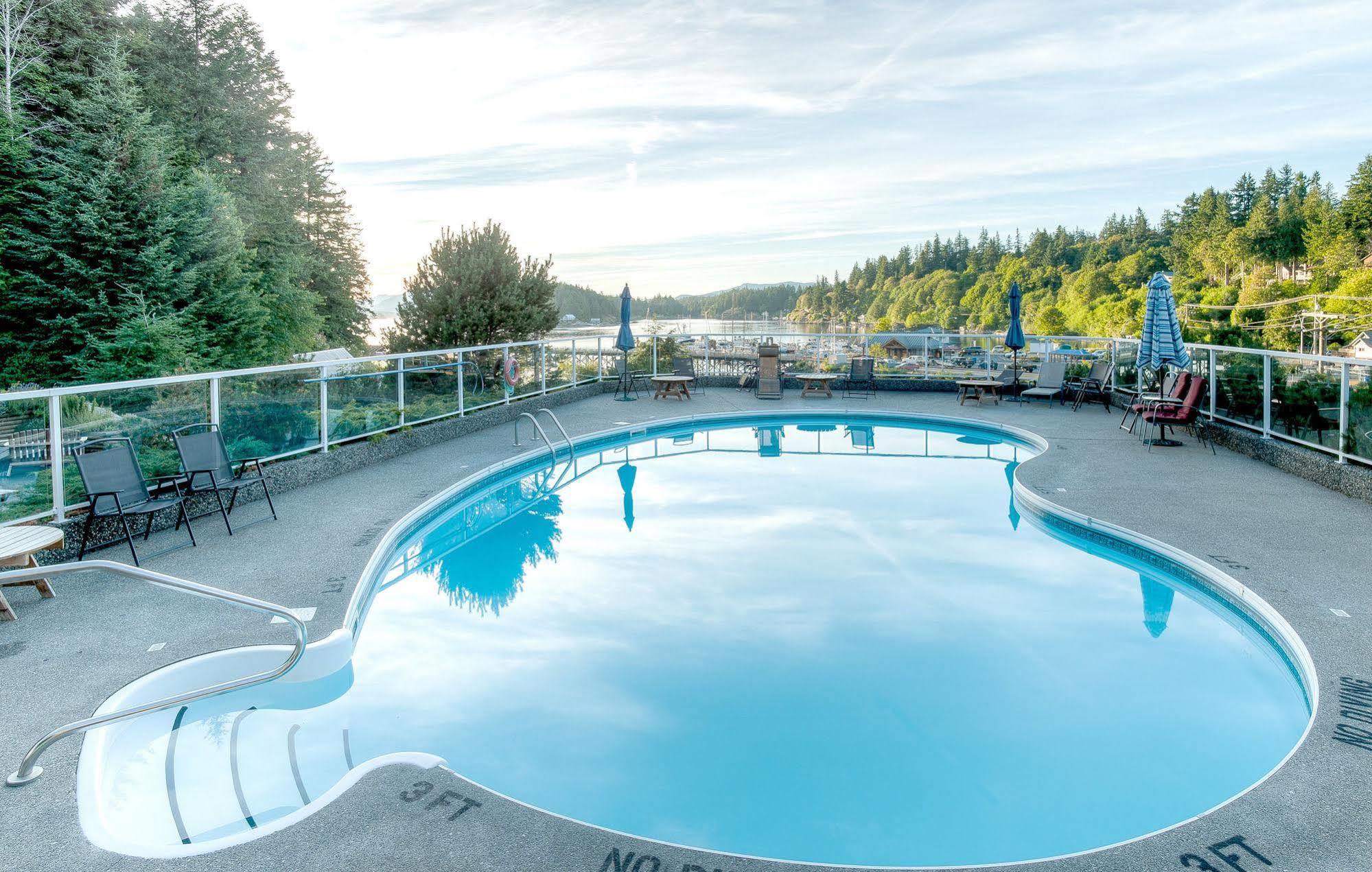 High Point Resort Quathiaski Cove Экстерьер фото