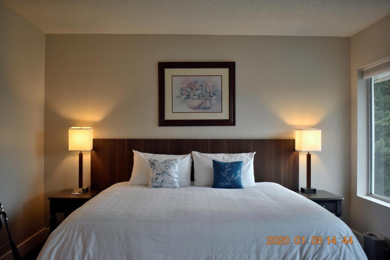 High Point Resort Quathiaski Cove Экстерьер фото