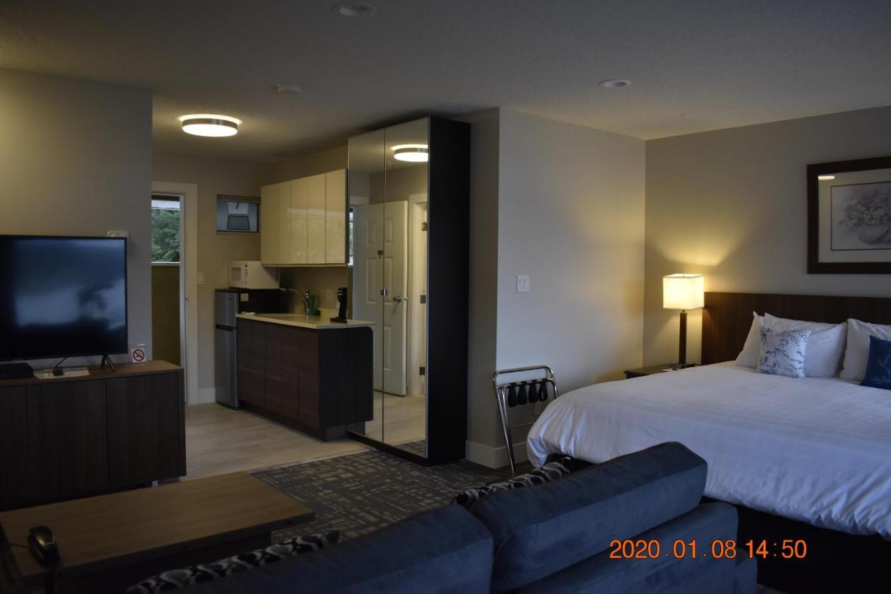 High Point Resort Quathiaski Cove Экстерьер фото